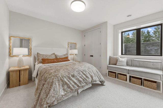 9602 Crestwood Terrace, Eden Prairie, MN 55347