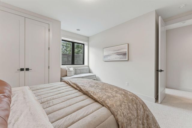 9602 Crestwood Terrace, Eden Prairie, MN 55347