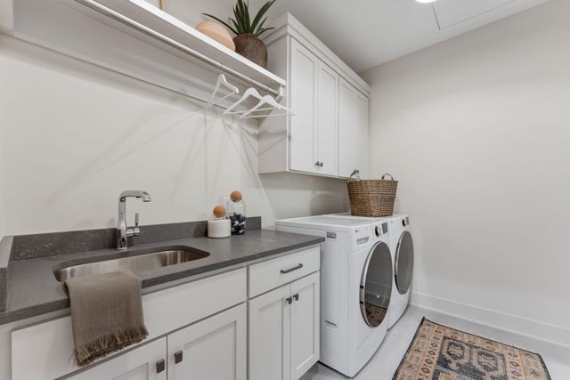 9602 Crestwood Terrace, Eden Prairie, MN 55347