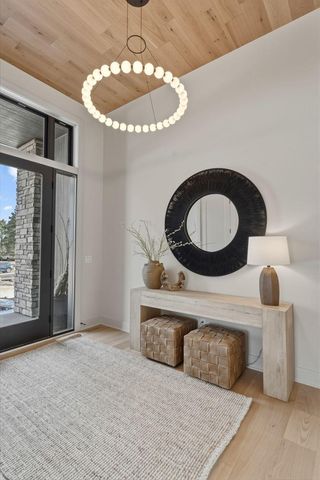 9602 Crestwood Terrace, Eden Prairie, MN 55347