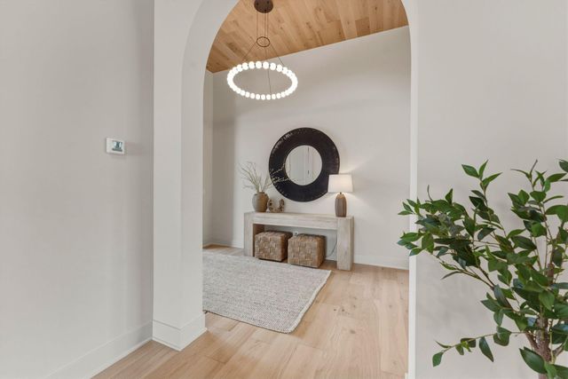 9602 Crestwood Terrace, Eden Prairie, MN 55347