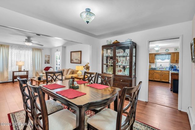 6 Dupont Court, Toms River, NJ 08757
