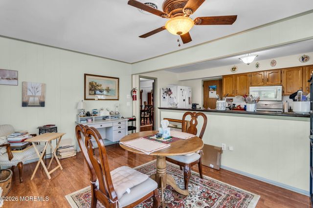 6 Dupont Court, Toms River, NJ 08757