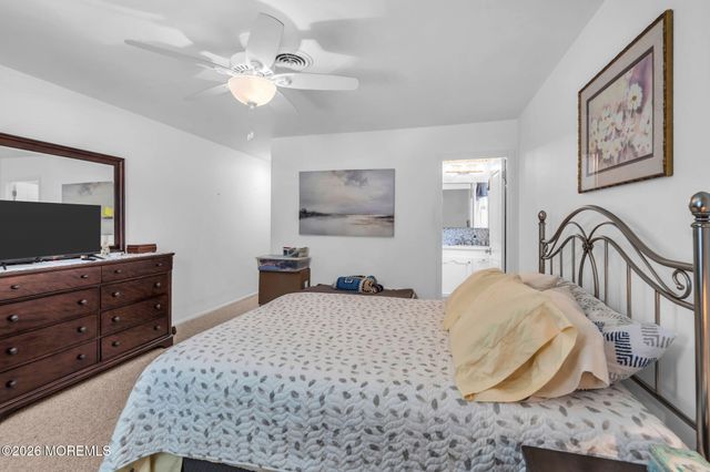 6 Dupont Court, Toms River, NJ 08757