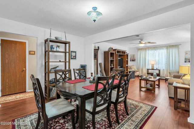 6 Dupont Court, Toms River, NJ 08757