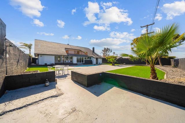 1894 Wedgemere Road, El Cajon, CA 92020