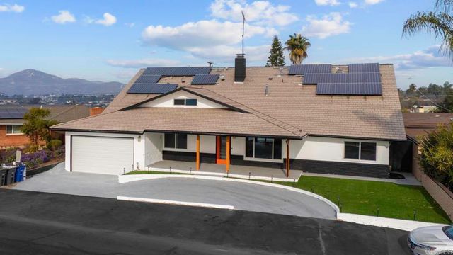1894 Wedgemere Road, El Cajon, CA 92020