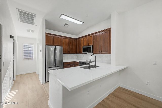 2727 N PRICE Road 57, Chandler, AZ 85224