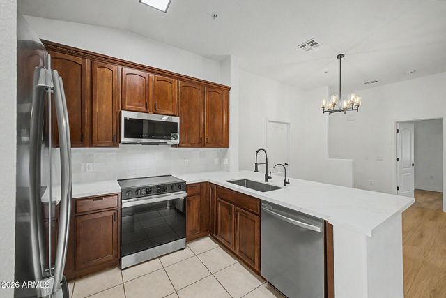 2727 N PRICE Road 57, Chandler, AZ 85224