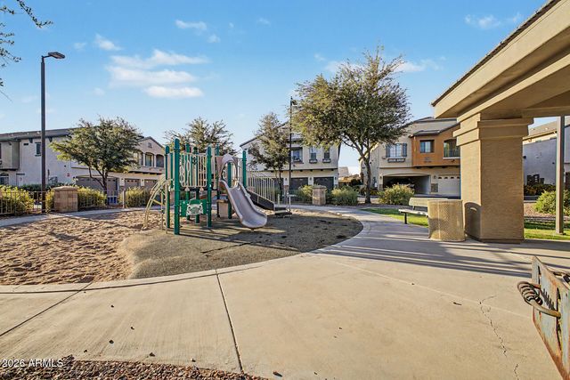 2727 N PRICE Road 57, Chandler, AZ 85224