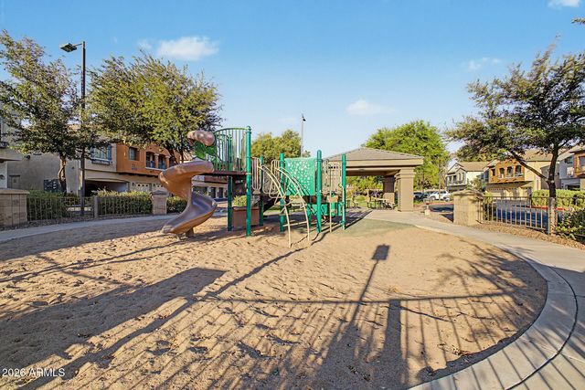 2727 N PRICE Road 57, Chandler, AZ 85224