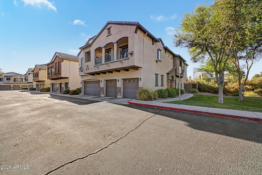 2727 N PRICE Road 57, Chandler, AZ 85224 — photo 3