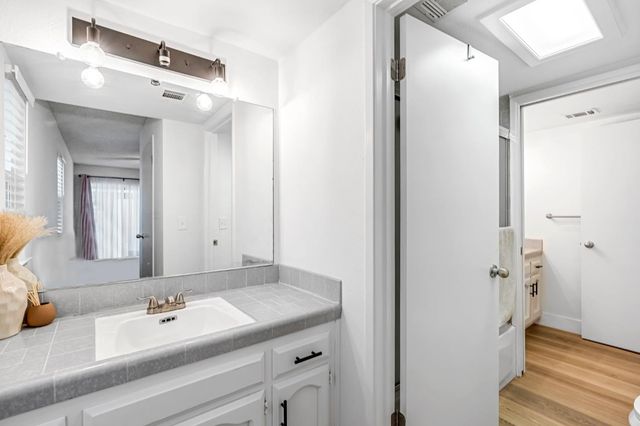 3656 W Harvard Avenue, Fresno, CA 93722