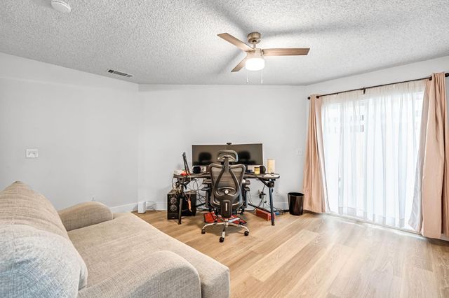 3656 W Harvard Avenue, Fresno, CA 93722