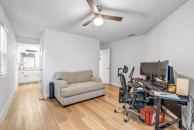 3656 W Harvard Avenue, Fresno, CA 93722