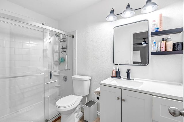 3656 W Harvard Avenue, Fresno, CA 93722