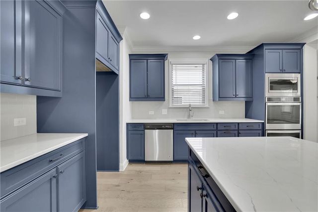 1888 Weston Lane, Tucker, GA 30084