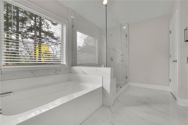 1888 Weston Lane, Tucker, GA 30084