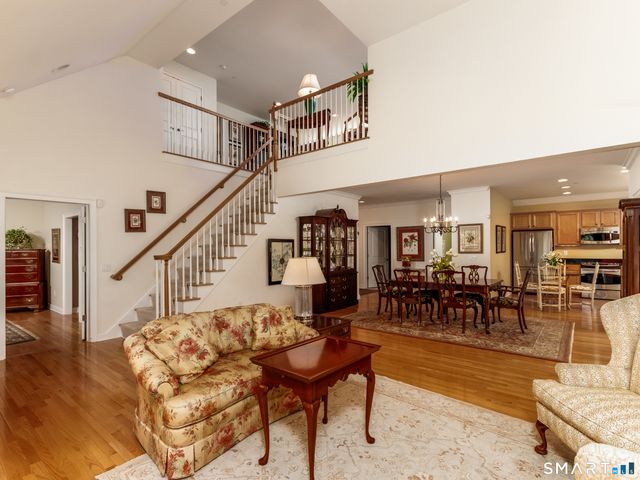 101 Sunrise Hill Circle 101, Orange, CT 06477