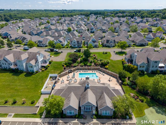 101 Sunrise Hill Circle 101, Orange, CT 06477