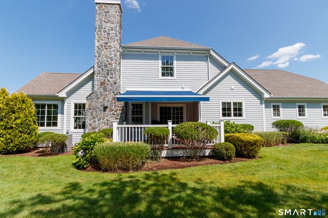 101 Sunrise Hill Circle 101, Orange, CT 06477