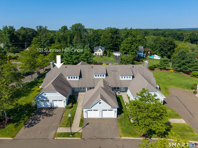 101 Sunrise Hill Circle 101, Orange, CT 06477