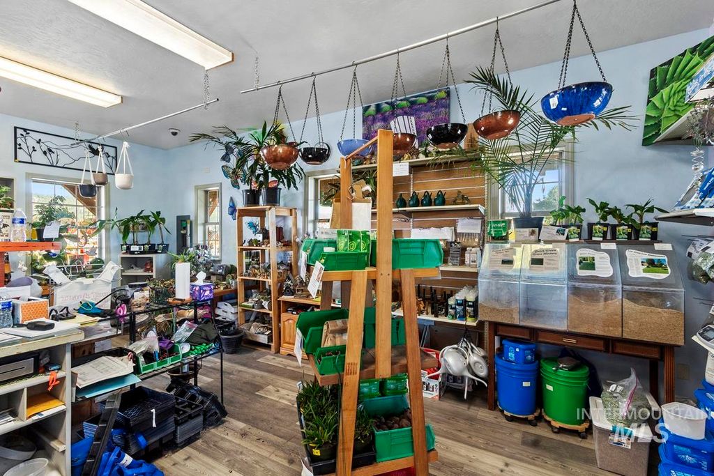 12 Alpha Lane, Cascade, ID 83611 photo 9