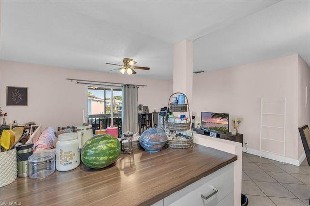 3284 Royal Canadian TRCE 4, Fort Myers, FL 33907
