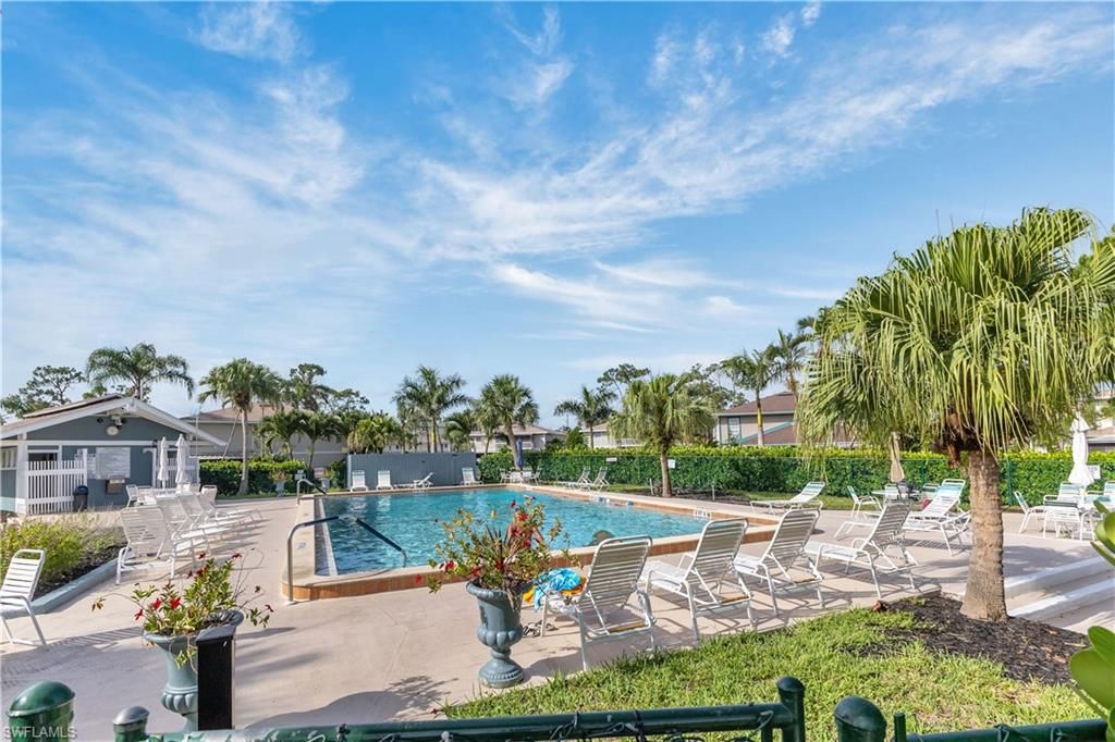 3284 Royal Canadian TRCE 4, Fort Myers, FL 33907