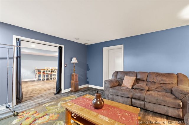 12401 Greenbriar Boulevard, Sellersburg, IN 47172