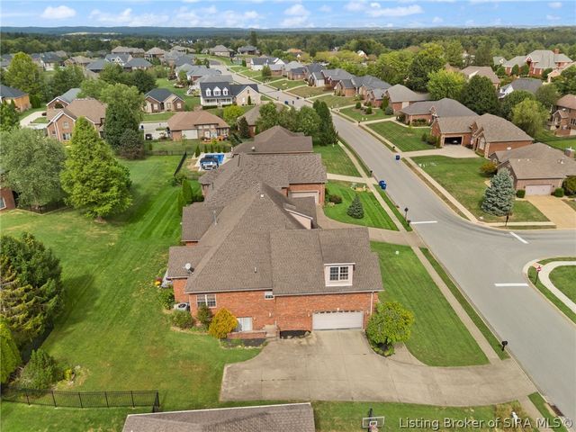 12401 Greenbriar Boulevard, Sellersburg, IN 47172