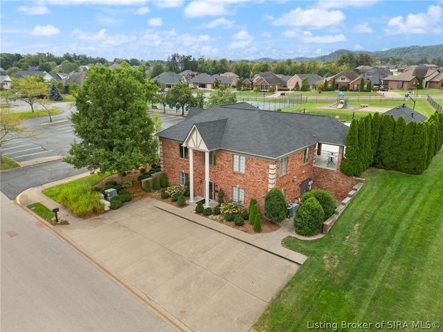 12401 Greenbriar Boulevard, Sellersburg, IN 47172