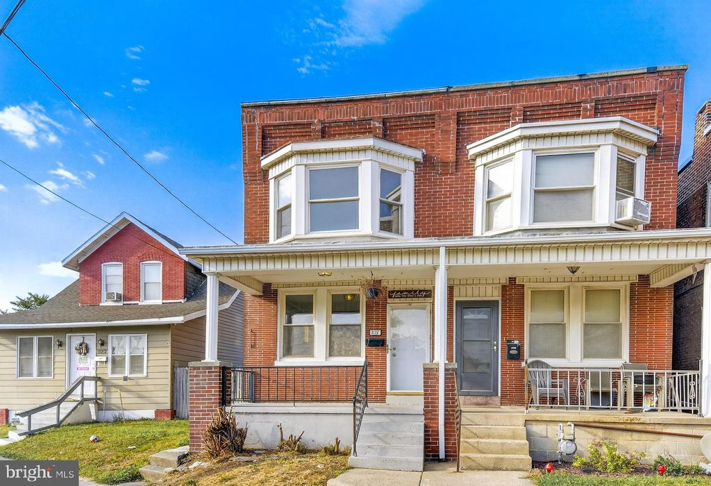 827 ROOSEVELT AVE, York, PA 17404
