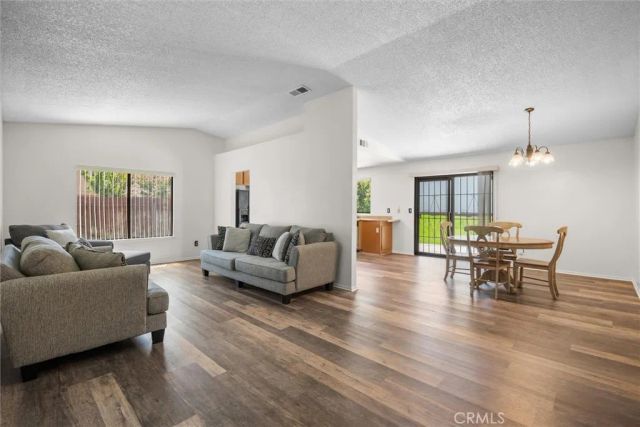 1539 Teton, San Bernardino, CA 92407