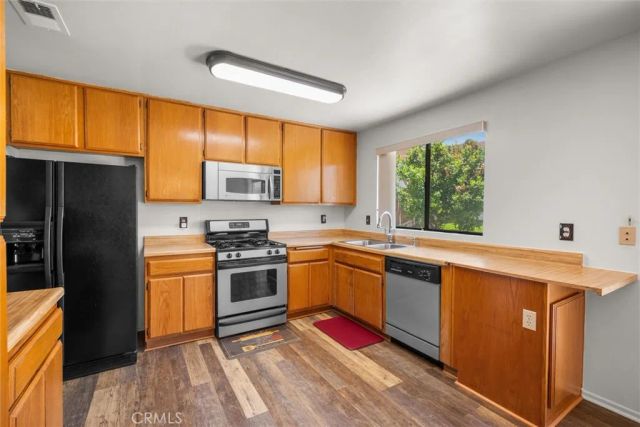 1539 Teton, San Bernardino, CA 92407