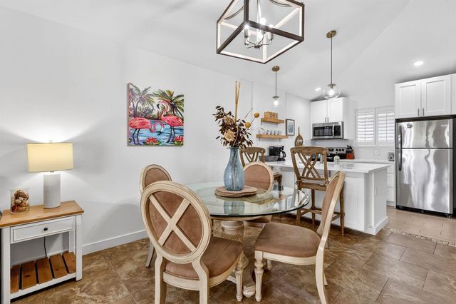 227 Club Drive, Palm Beach Gardens, FL 33418