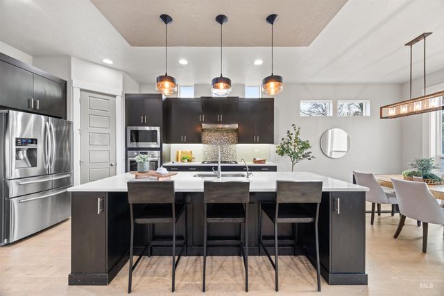 4775 S Spotted Horse Ave, Boise, ID 83716