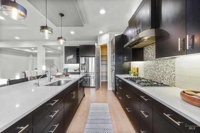 4775 S Spotted Horse Ave, Boise, ID 83716