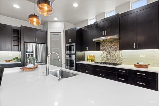 4775 S Spotted Horse Ave, Boise, ID 83716