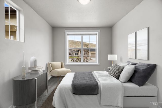 4775 S Spotted Horse Ave, Boise, ID 83716