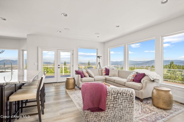 1175 S Reynolds RD, Coeur D'alene, ID 83814