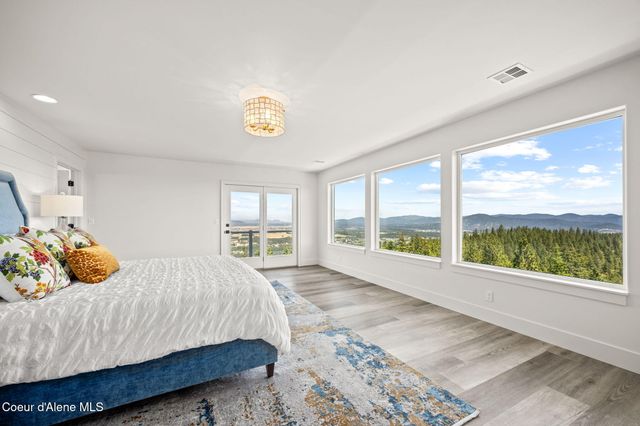 1175 S Reynolds RD, Coeur D'alene, ID 83814