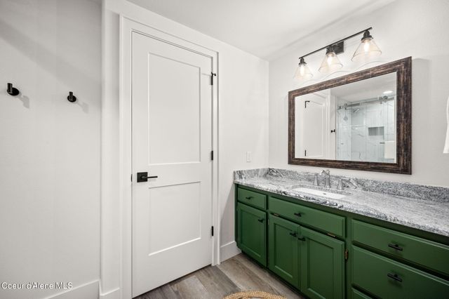 1175 S Reynolds RD, Coeur D'alene, ID 83814