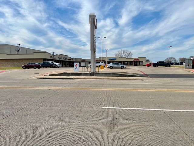 516 Pinson Road, Forney, TX 75126