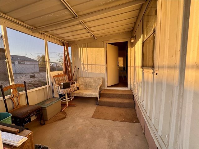 745 Swan Drive, Bullhead City, AZ 86442