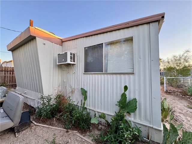 745 Swan Drive, Bullhead City, AZ 86442