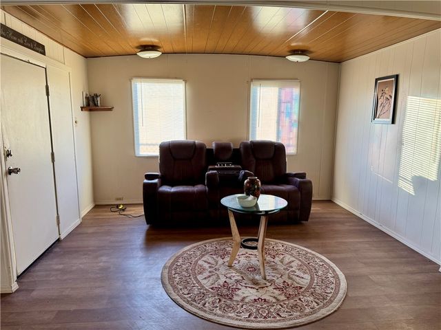 745 Swan Drive, Bullhead City, AZ 86442