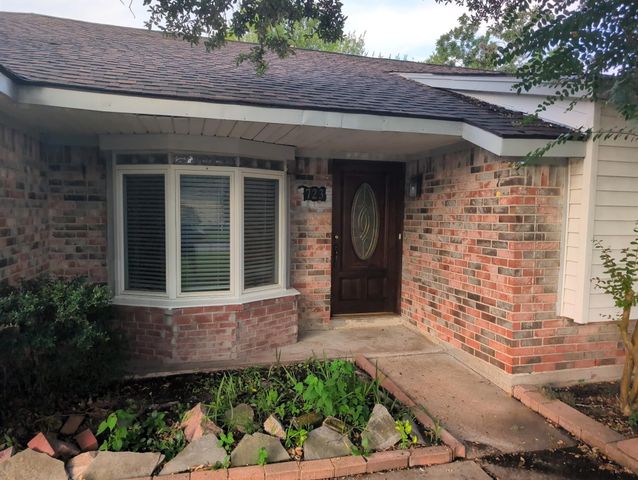 723 Martin Lane, Missouri City, TX 77489