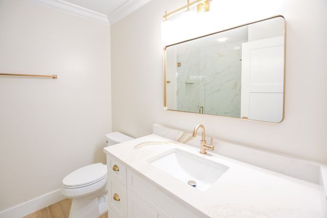 226 Moccasin Trail W, Jupiter, FL 33458