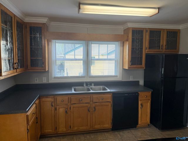 2302 Andrew Jackson Way, Huntsville, AL 35811